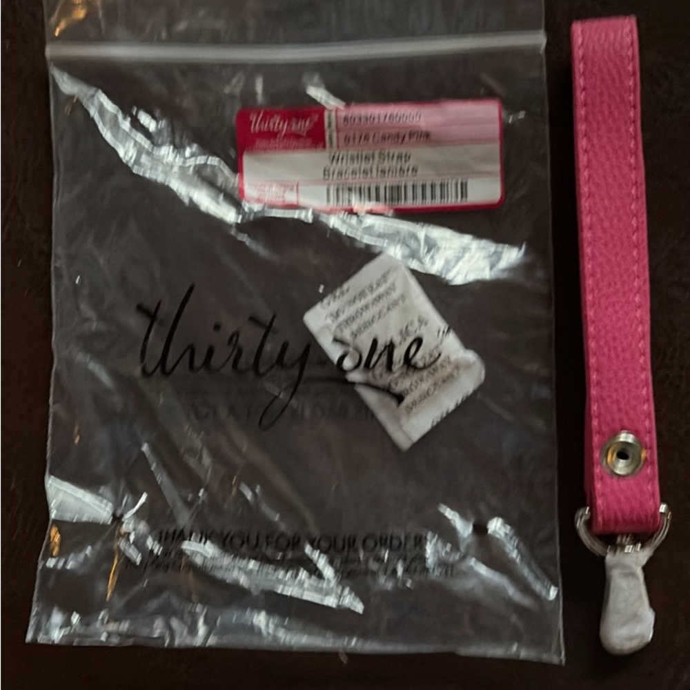 thirty-one Hot Pink Textured Wristlet Key Holder - Picture 2 of 3